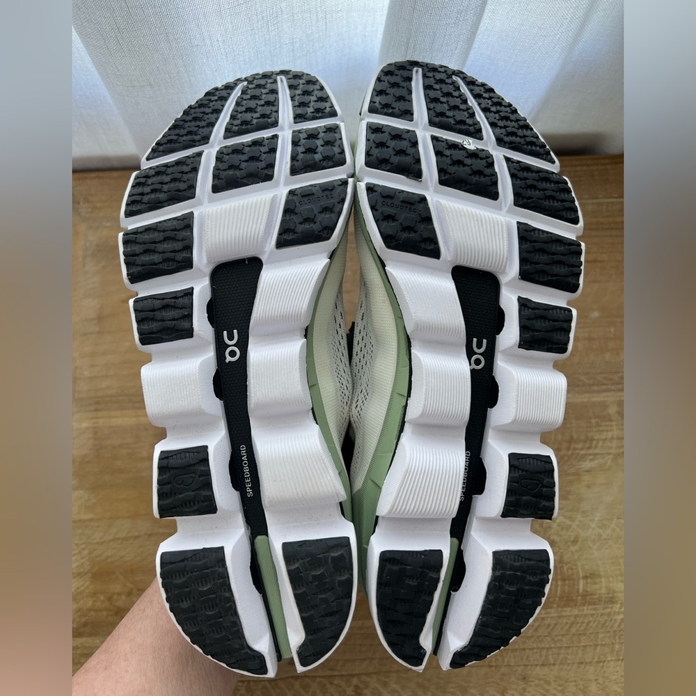 ON Cloud Cloudboom Road Running Shoe in Size 9.5 New - Picture 9 of 12